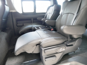 ハイエースワゴントヨタ車体　特別仕様　ファインテック　
