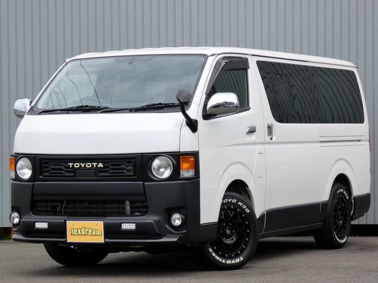 ハイエースバン　４ＷＤ
