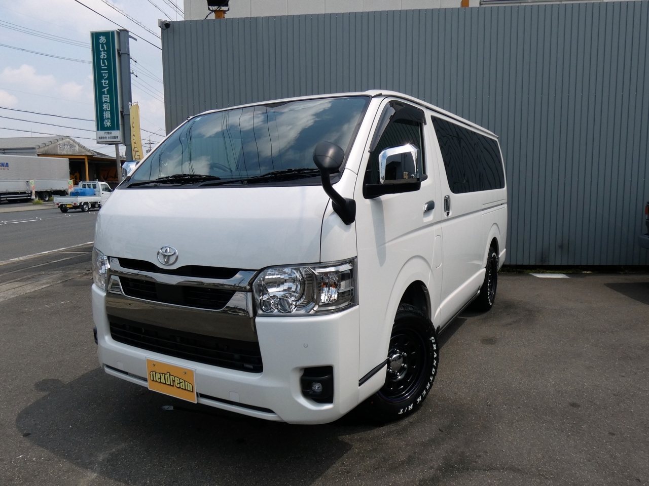 ハイエースバン　４ＷＤ