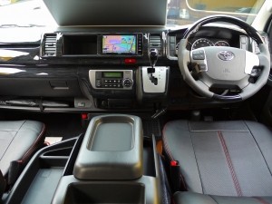 ハイエースワゴンハイエース　ワゴン　GL　ナビ　フリップダウンモニター