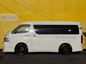 ハイエースワゴンホワイト　ワゴン　ＧＬ　ピクニック