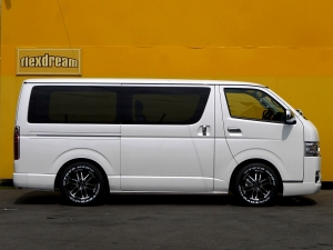 ハイエースバン特別　仕様車　バン　４ナンバー