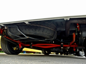 ハイエースワゴンワゴン　車中泊　カスタム　