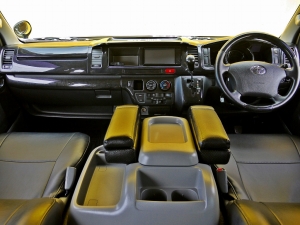 ハイエースバンハイエース　４ＷＤ　Ｓ-ＧＬ
