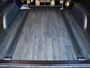 ハイエースワゴンＦＤ－ＢＯＸ　ベッドキット　車中泊　ハイエース　ＲＥＶＯ