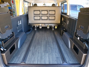 ハイエースワゴンＦＤ－ＢＯＸ　ベッドキット　車中泊　ハイエース　ＲＥＶＯ