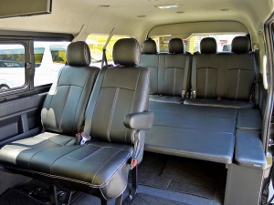 ハイエースワゴンワゴン　４ＷＤ　ＧＬ　ベッドキット