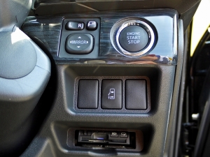 ハイエースワゴンワゴン　４ＷＤ　ＧＬ　ベッドキット
