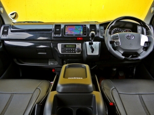 ハイエースバンハイエース　ディーゼル　４ＷＤ　スーパーＧＬ