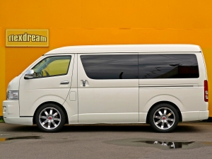 ハイエースワゴンワゴン　ＧＬ　　１０人乗り