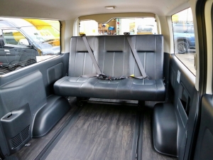 ハイエースバンバン　内装架装　ＦＤ－ＢＯＸ　車中泊