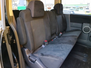 買取・下取り直販車デリカ　クロ