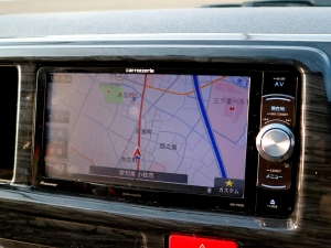 ハイエースワゴンワゴン　内装架装　FD－BOX　シートアレンジ