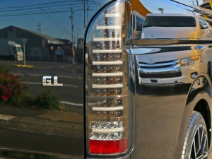 ハイエースワゴンワゴン　ＧＬ　ブラック　１０人乗り　TSSP　