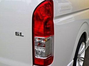 ハイエースワゴンワゴン　ＧＬ　　１０人乗り