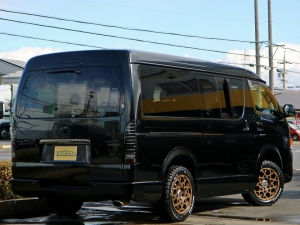 ハイエースバンワイド　スーパーＧＬ　　ミドルルーフ