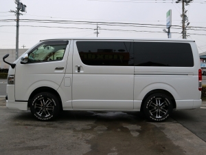 ハイエースバンバン　４ナンバー　ベッド　スーパーＧＬ　４WD