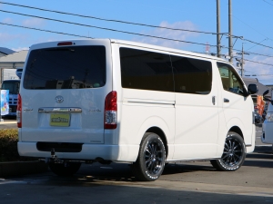 ハイエースバンバン　４ナンバー　ベッド　スーパーＧＬ　４WD