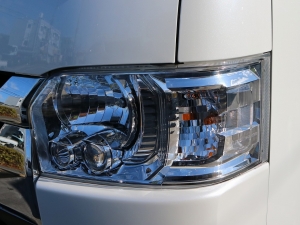 ハイエースバンバン　４ナンバー　ベッド　スーパーＧＬ　４WD