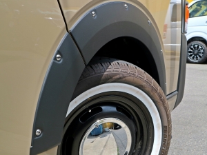 ハイエースバンハイエースバン　２WD　丸目　クラシック　オリジナル　