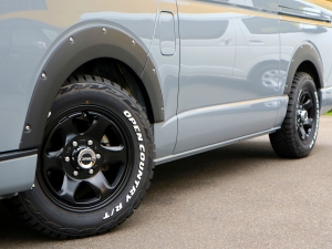 ハイエースバンバン　ディーゼル　S-GL　２WD　