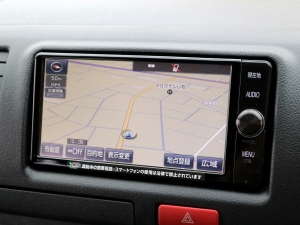ハイエースバンバン　５速　ＭＴ　キイロ　４ＷＤ　ディーゼル