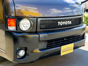 ハイエースワゴンワゴン　FD-classic　丸目　フェイス