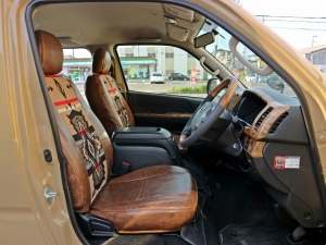 ハイエースバンバン　４ナンバー　　スーパーＧＬ　２WD