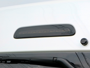 ハイエースワゴンワゴン　10人　FD-BOX　ベッド　車中泊