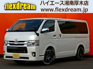 ハイエースバン内装架装　車中泊　バン　キャンピングカー