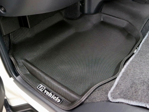 ハイエースワゴンキャンプ　車中泊　アウトドア　レジャー　内装架装