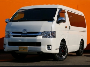 ハイエースワゴンキャンプ　車中泊　アウトドア　レジャー　内装架装