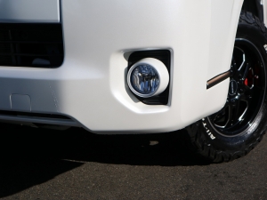 ハイエースワゴンキャンプ　車中泊　アウトドア　レジャー　内装架装