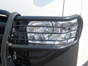 ハイエースバンキャンプ　車中泊　アウトドア　レジャー　内装架装