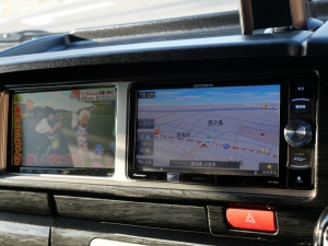 ハイエースワゴンキャンプ　車中泊　アウトドア　レジャー　内装架装