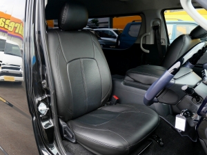 ハイエースワゴンキャンプ　車中泊　アウトドア　レジャー　内装架装