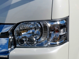 ハイエースワゴン新車コンプリート　ハイエースワゴン２ＷＤ