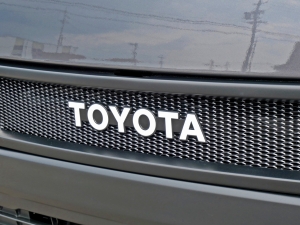 ハイエースバンキャンプ　車中泊　アウトドア　レジャー　内装架装
