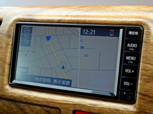 ハイエースバンキャンプ　車中泊　アウトドア　レジャー　内装架装