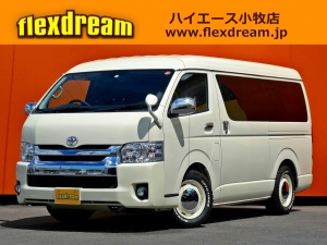 ハイエースＷアウトドア　キャンプ　車中泊　バンライフ　１BOX　ベッド　キャンピングカー