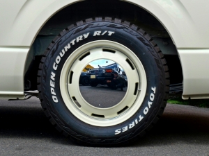ハイエースワゴンアウトドア　キャンプ　車中泊　バンライフ　１BOX　ベッド　キャンピングカー
