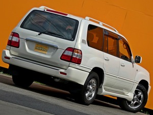 ランクル１００キャンプ　アウトドア　レジャー　４ＷＤ　ＳＵＶ