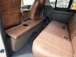 ハイエースバン丸目フェイス　車中泊　ベッドキット