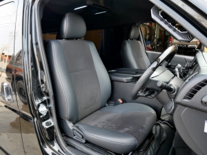 ハイエースバンアウトドア　車中泊　ベッドキット