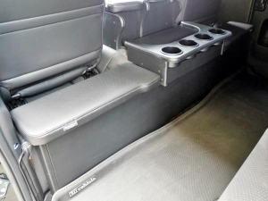ハイエースバンアウトドア　車中泊　ベッドキット