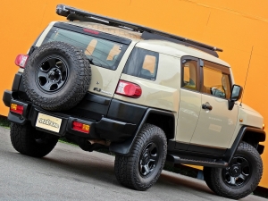 ＦＪクルーザー４ｘ４ＡＲＢ　キャンプ　アウトドア