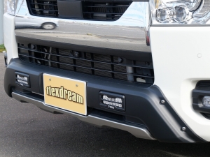 ハイエースバンバンパープロテクター　車中泊　ベッドキット