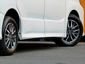 買取・下取り直販車ＺＳ煌　７人乗　アルパインＢＩＧ－Ｘ