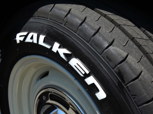 ハイエースバンハイエースS-GL　丸目クラシックカスタム　FD-classic