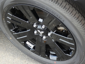デリカＤ５新車アウトレット各部マットブラック塗装